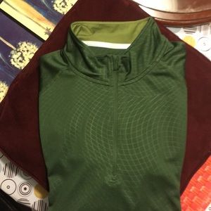 Like New Reebok PlayDRY Dark Green Sweatshirt